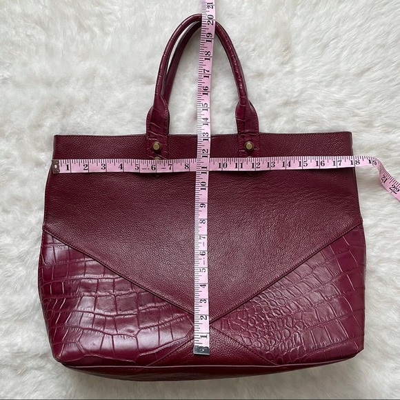 Treesje Leather Tote Bag - Picture 9 of 10